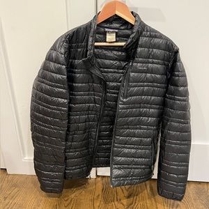 Black Patagonia Men’s micro puffer